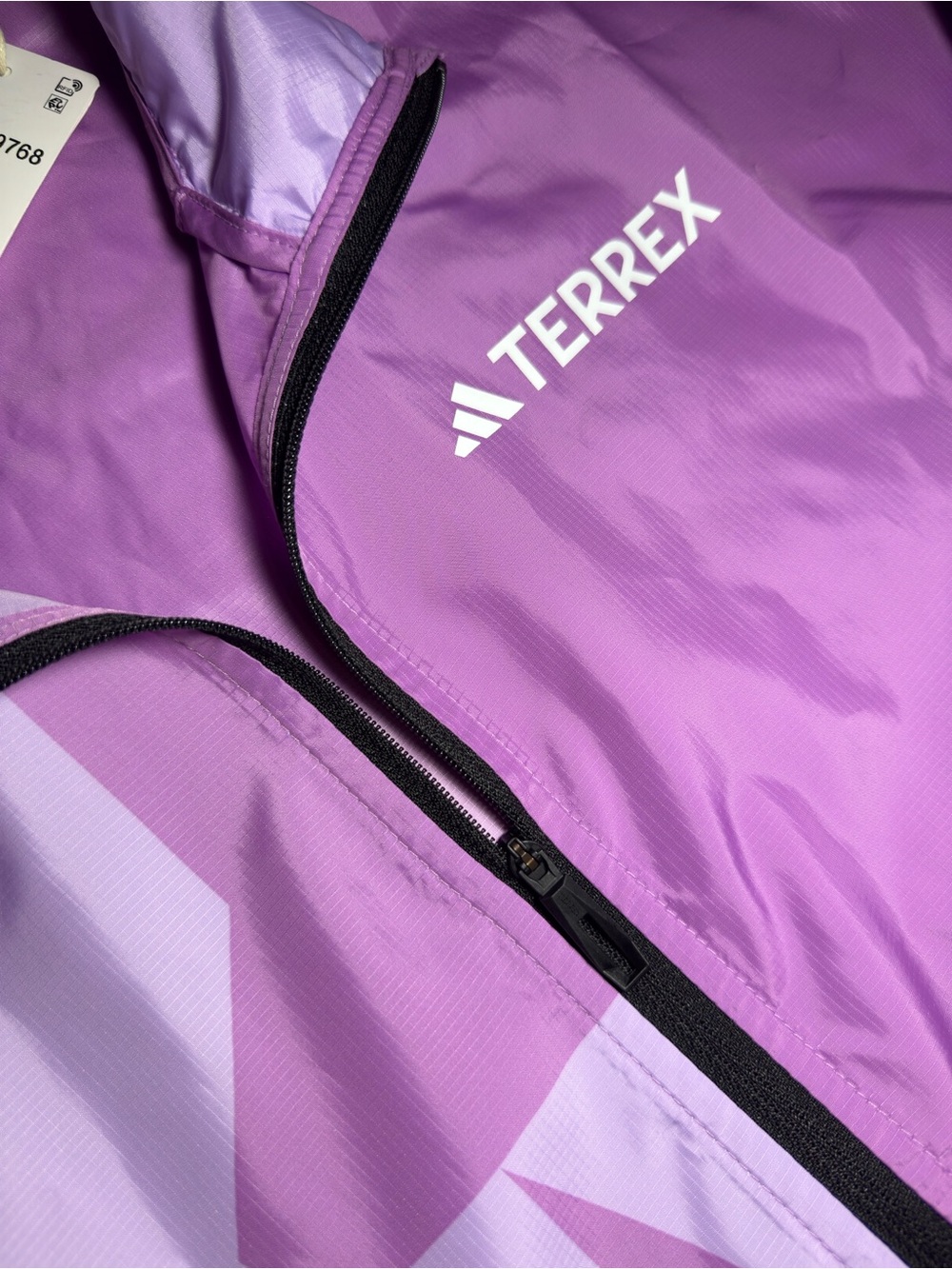 Adidas Terrex Women’s Trail Running Wind Jacket Purple Printed Size L JL9768 NWT - Picture 5 of 8